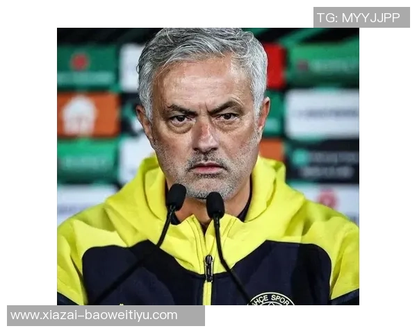 穆里尼奥在本菲卡葡萄牙杯赛中大胆变阵三中卫迎战对手 穆里尼奥在本菲卡葡萄牙杯赛中大胆变阵三中卫迎战对手